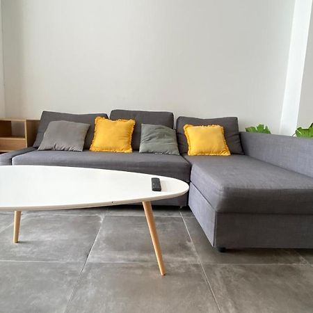 Noguera A Apartment On The Beach Валенсия Екстериор снимка